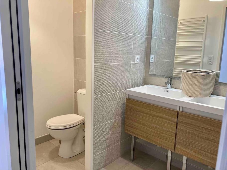 앙제 Quai Sud - Gare, 100 M2, Parking, Wifi, Superette, Lave Linge 아파트 외부 사진