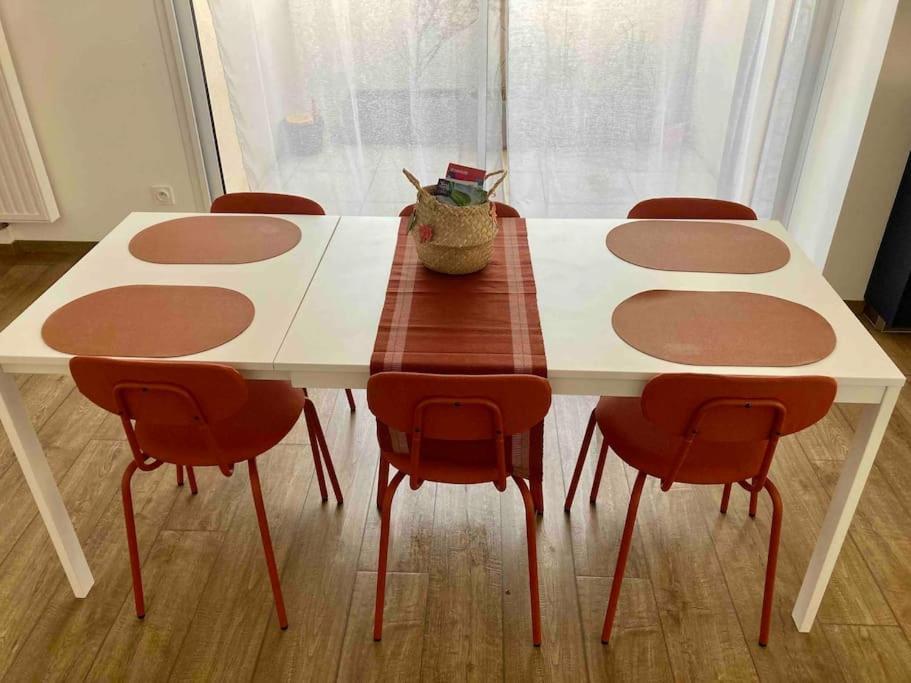 앙제 Quai Sud - Gare, 100 M2, Parking, Wifi, Superette, Lave Linge 아파트 외부 사진