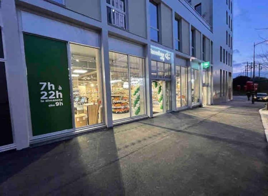 앙제 Quai Sud - Gare, 100 M2, Parking, Wifi, Superette, Lave Linge 아파트 외부 사진