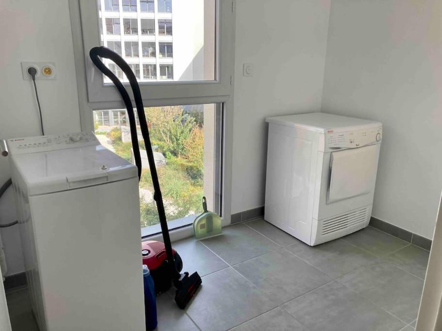 앙제 Quai Sud - Gare, 100 M2, Parking, Wifi, Superette, Lave Linge 아파트 외부 사진